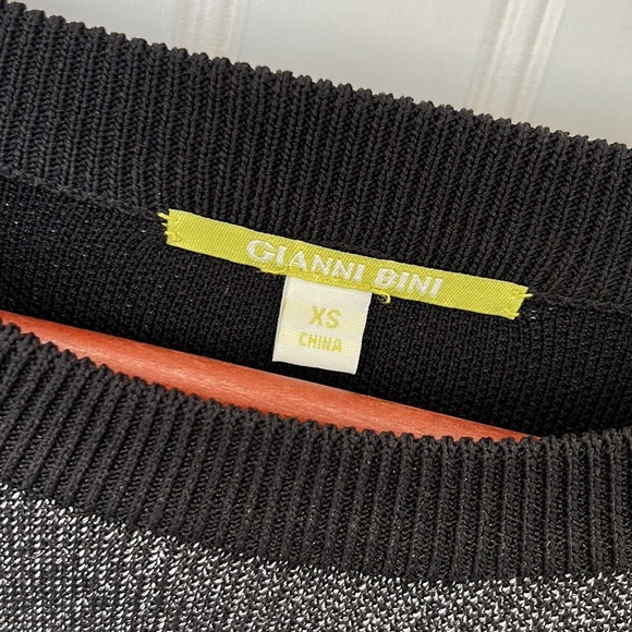 Gianni Bini Dolman Sweater - Picture 3 of 6